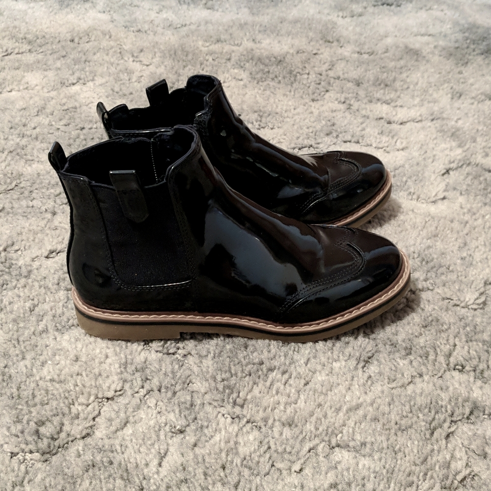 Duck boots. ZARA brand. Size 35